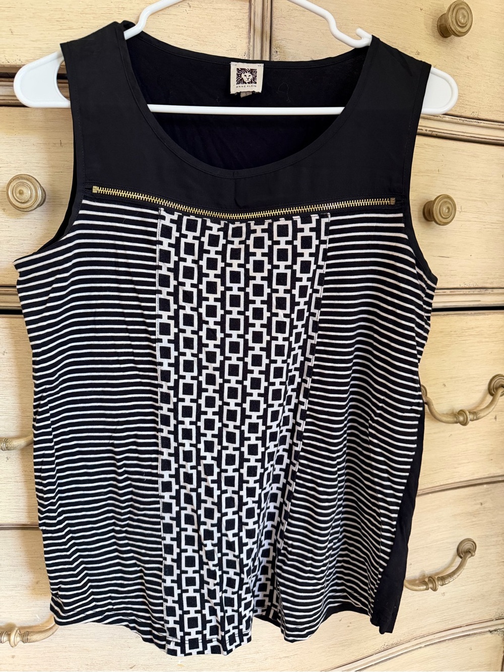 Anne Klein Black and White Geo-Stripe Sleeveless Top